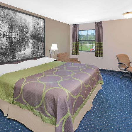 Super 8 By Wyndham Lowell/Bentonville/Rogers Area Esterno foto