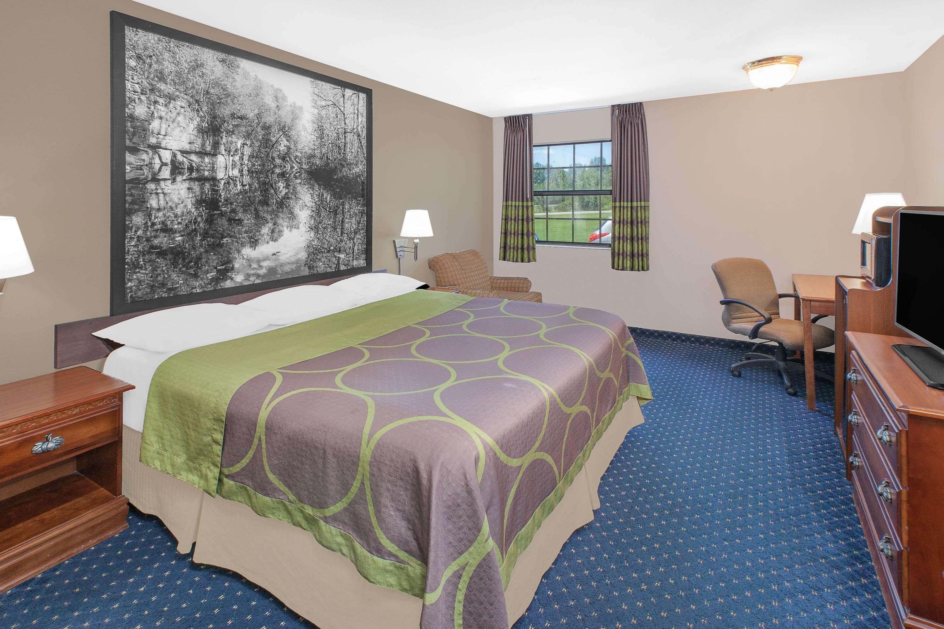 Super 8 By Wyndham Lowell/Bentonville/Rogers Area Esterno foto